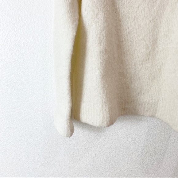 Anthropologie Moth- Cream Wool Blend Mock Neck Pullover- Size M - Picture 3 of 6